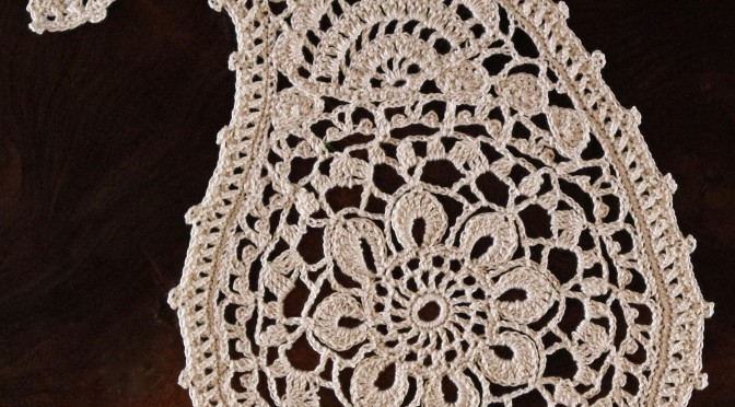 Crochet – Paisley Doily